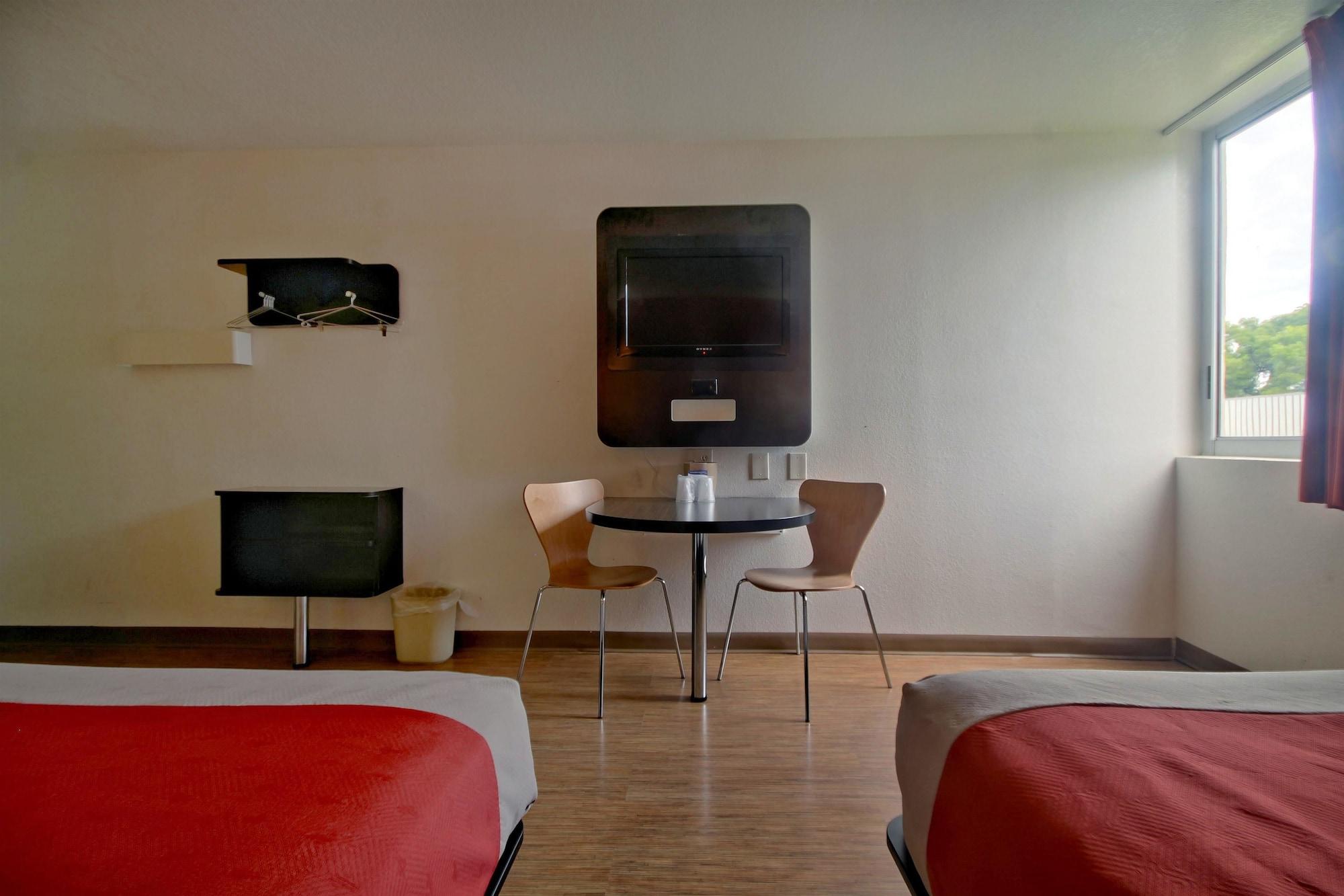 Motel 6-Miami, Fl Doral Eksteriør billede