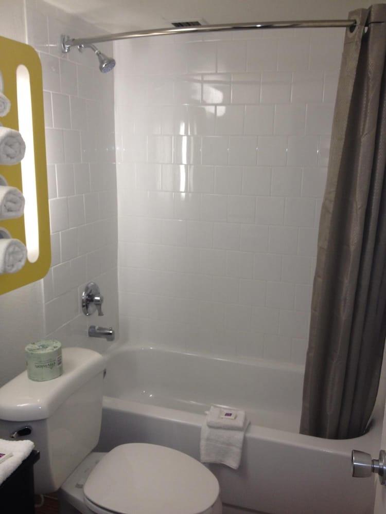 Motel 6-Miami, Fl Doral Eksteriør billede