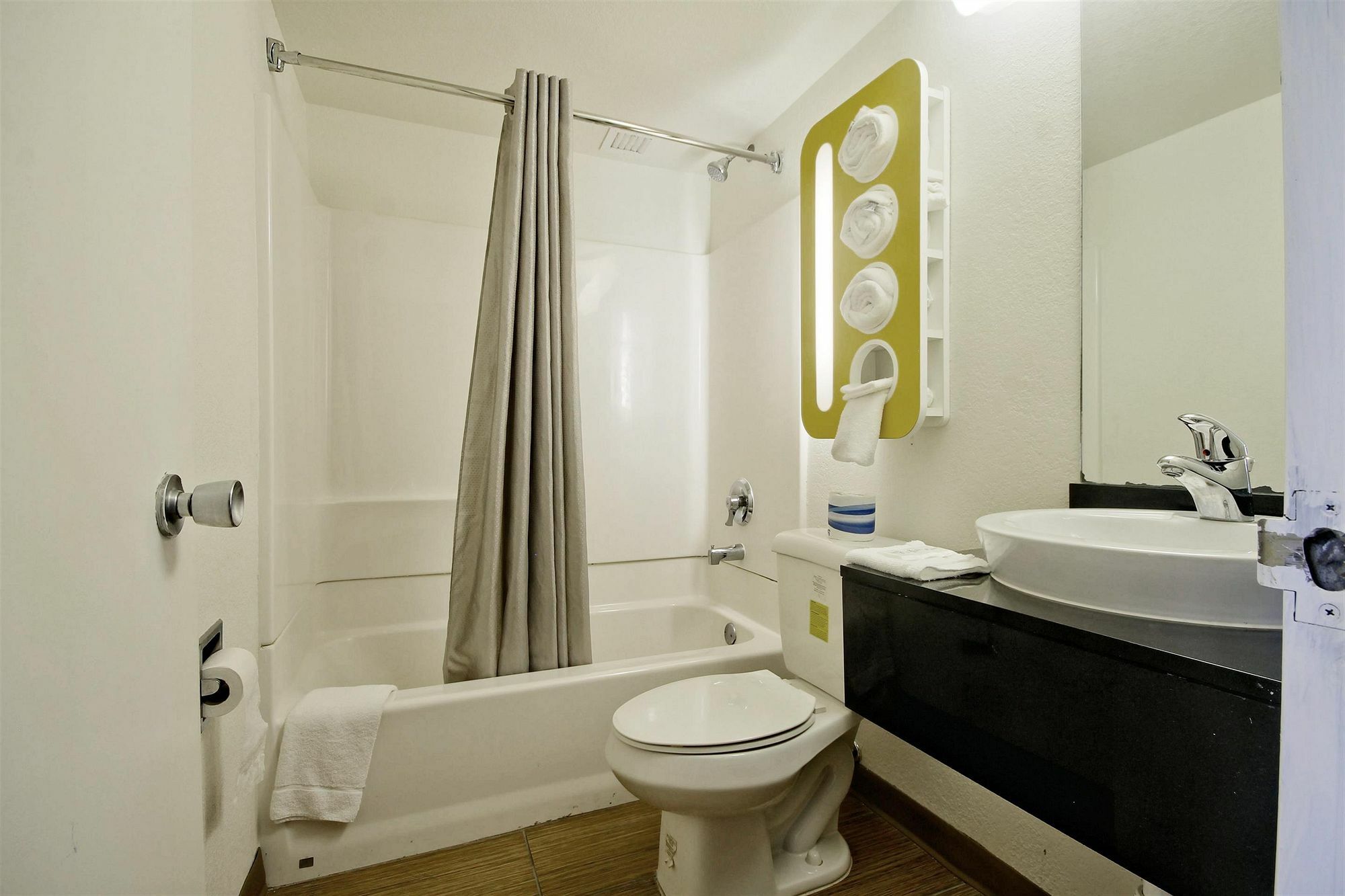 Motel 6-Miami, Fl Doral Eksteriør billede